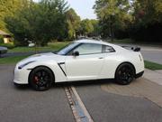 2010 NISSAN 2010 - Nissan Gt-r